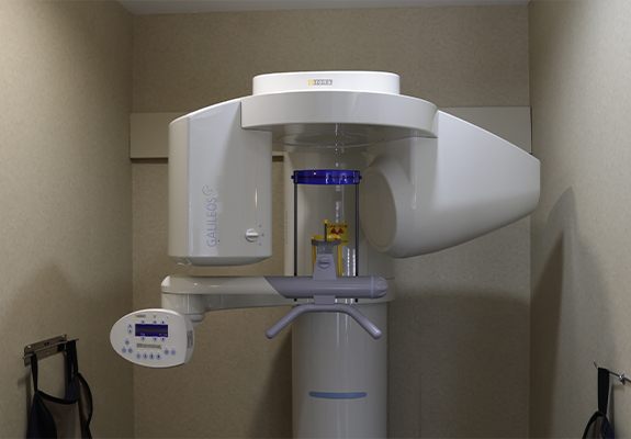 3 D C T cone beam digital imaging scanner
